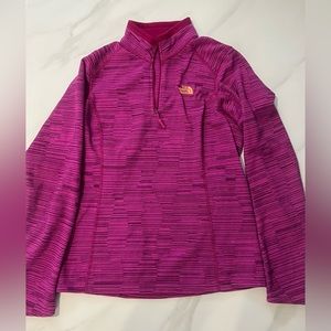 The North Face 1/4 Zip Fleece